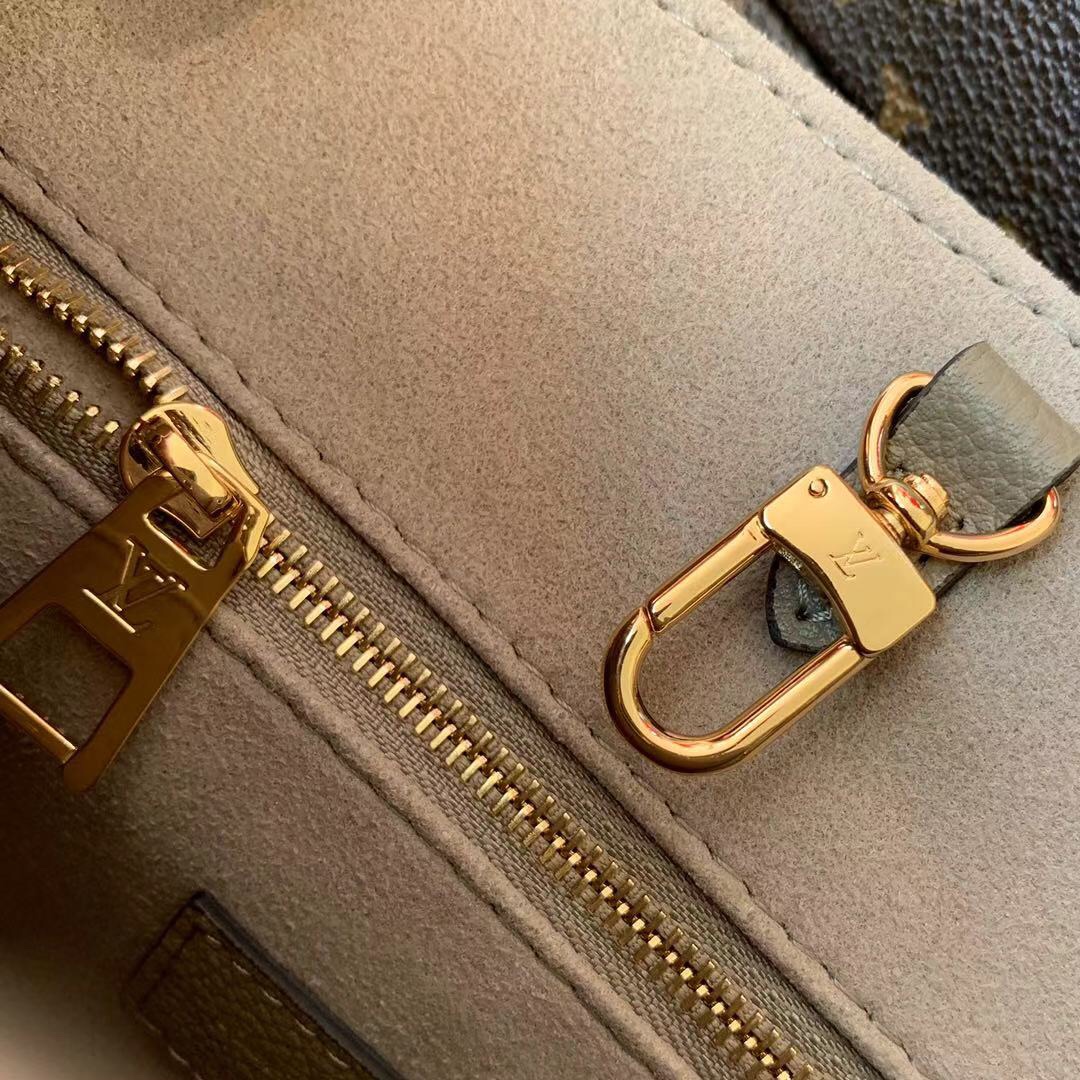 Louis Vuitton Onthego Handbag-28*11*19CM