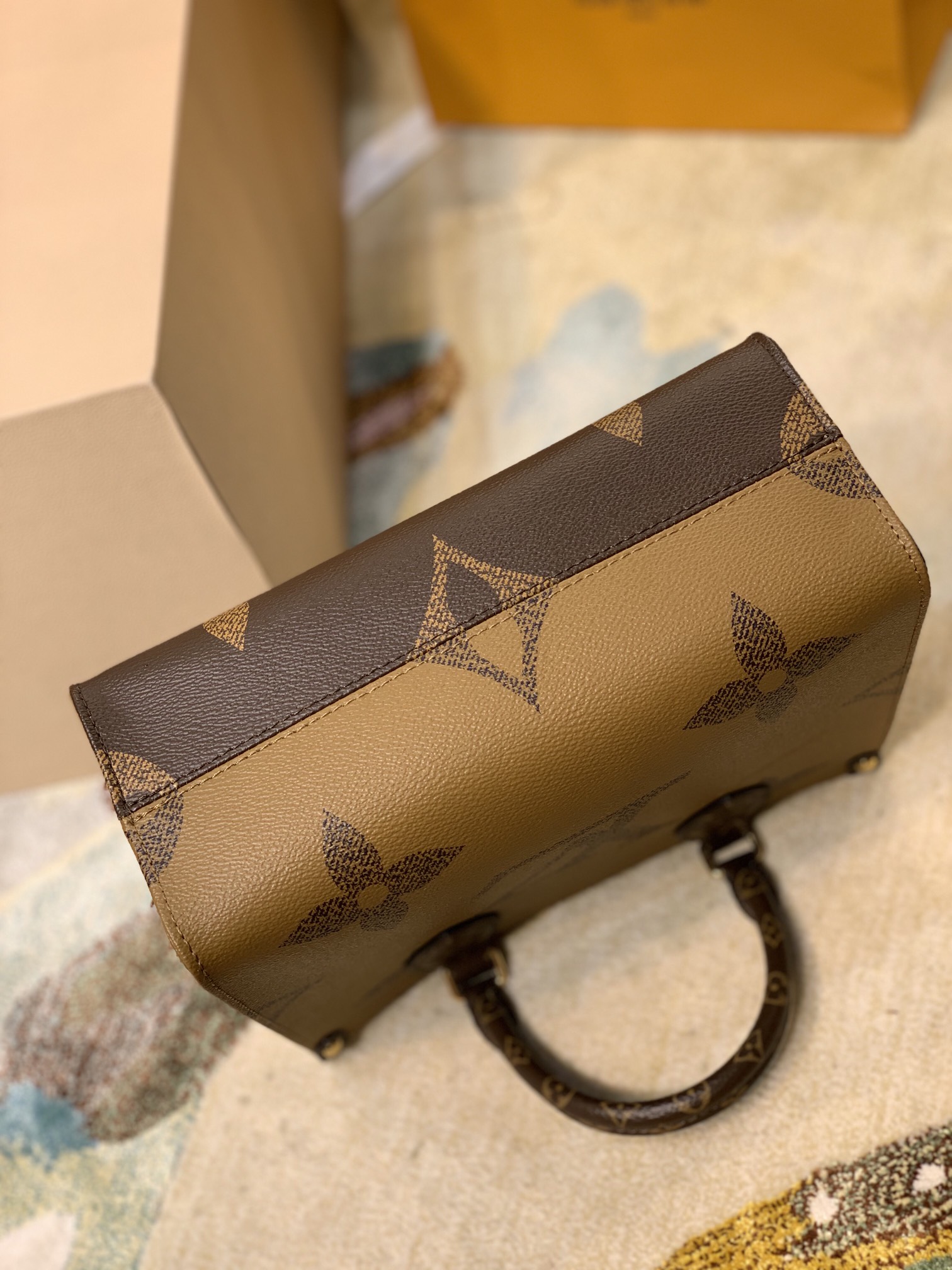 Louis Vuitton Mini Onthego Handbag-25*19*11.5CM