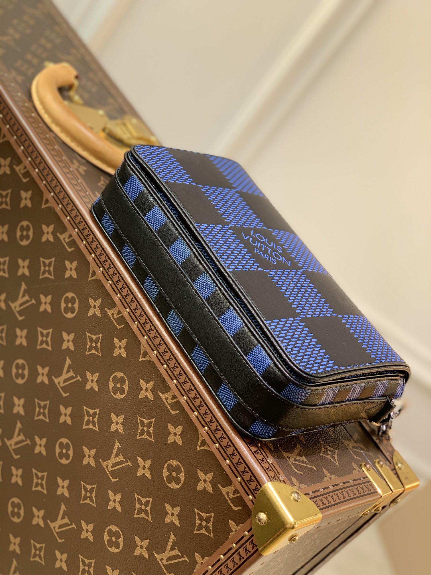 Louis Vuitton Studio Messenger Bag-23.5* 14*5 CM