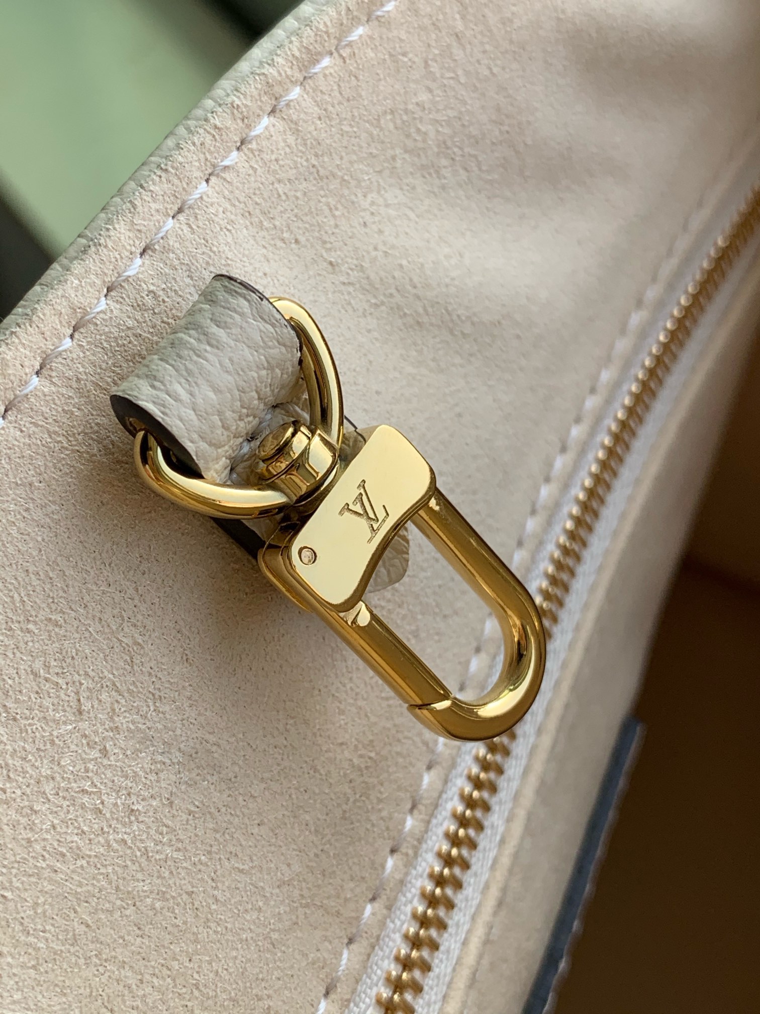 Louis Vuitton Onthego Handbag-28*11*19CM