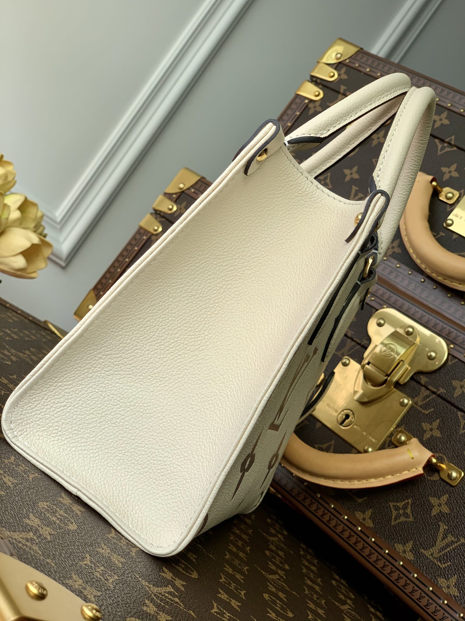 Louis Vuitton Onthego Handbag-28*11*19CM