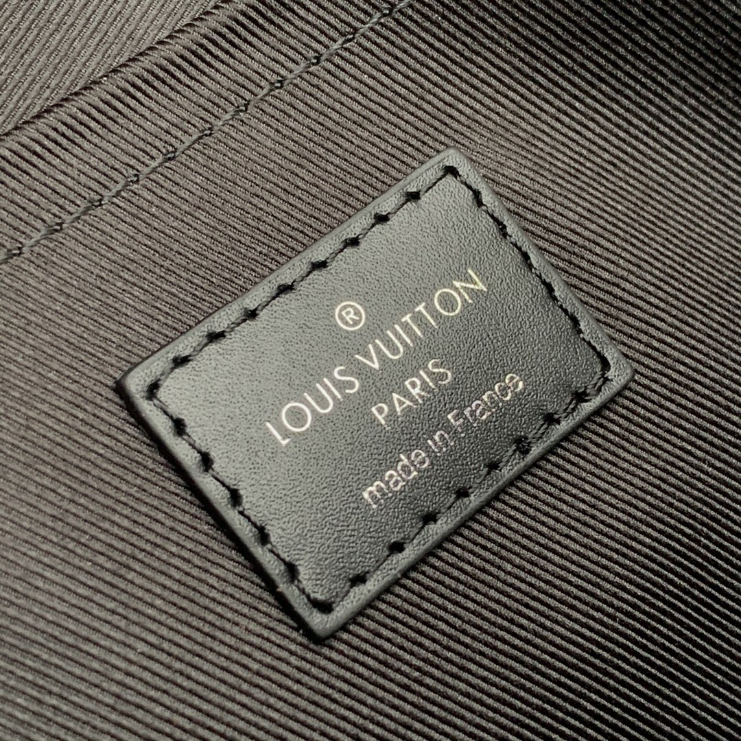 Louis Vuitton Studio Messenger Bag-23.5* 14*5 CM