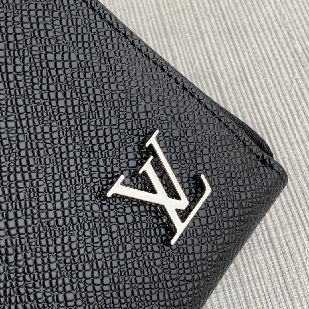 Louis Vuitton Zippy Dragonne M69409-19*10CM
