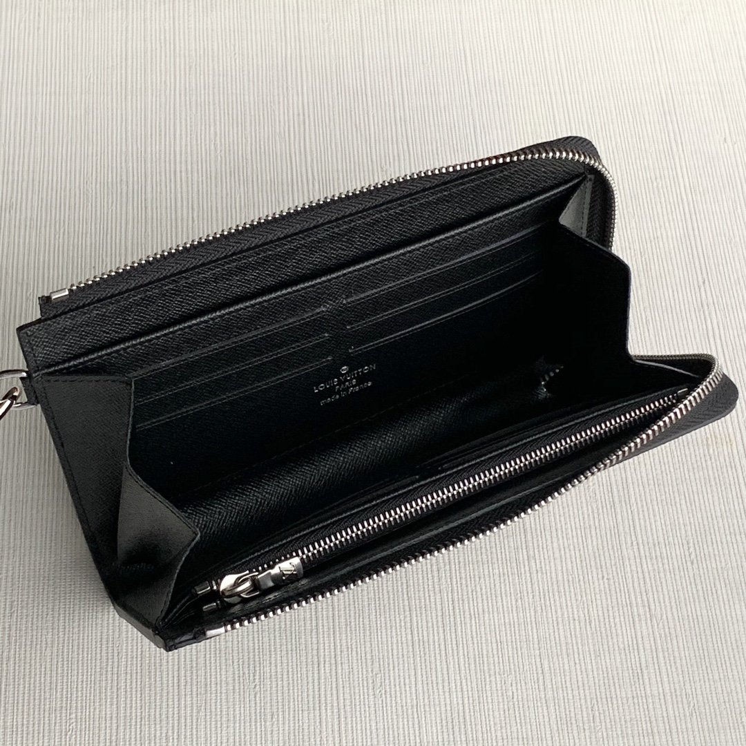 Louis Vuitton Zippy Dragonne M69409-19*10CM