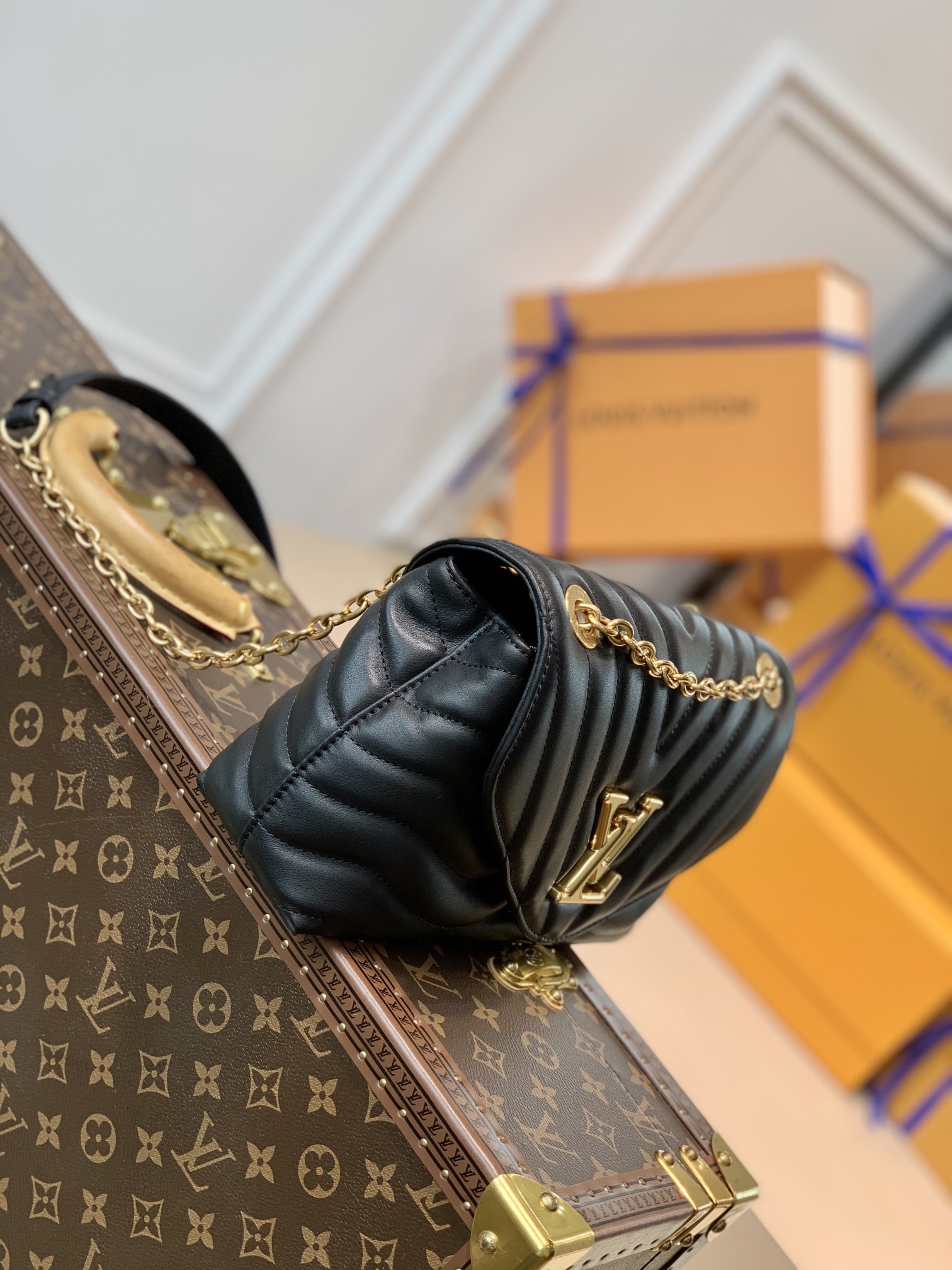 Louis Vuitton New Wave Bag-24x14x9CM Louis Vuitton New Wave Bag-24x14x9CM