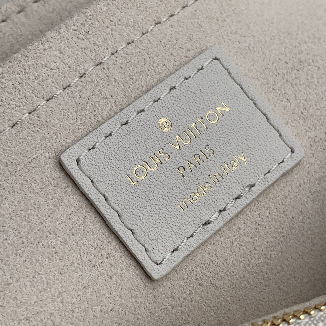 Louis Vuitton New Wave Bag-24x14x9CM Louis Vuitton New Wave Bag-24x14x9CM