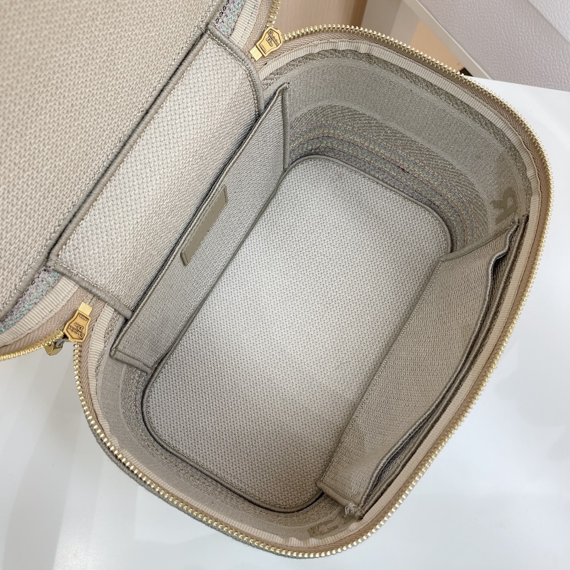 Diro Oblique Cosmetic Bag-25x15x14CM