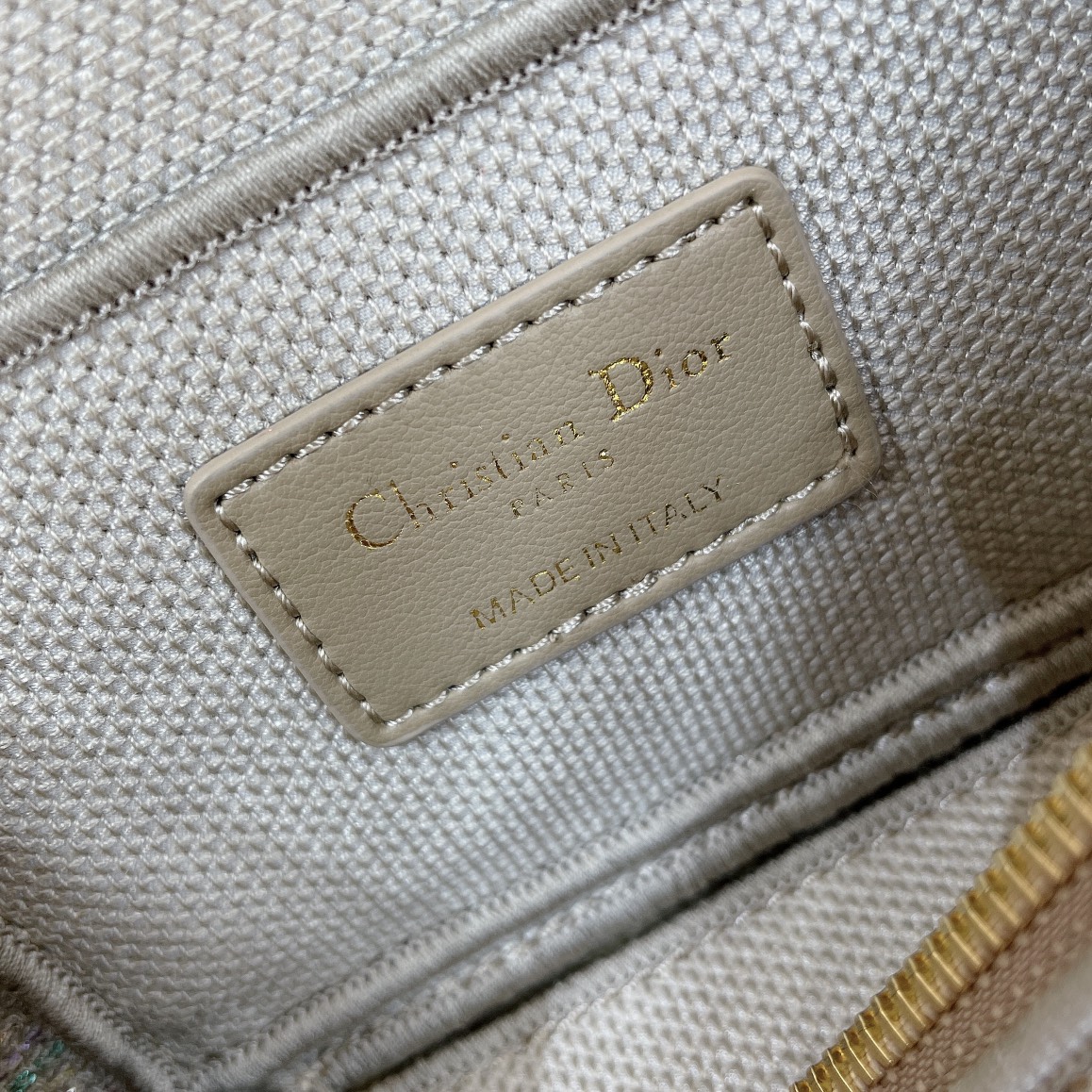Diro Oblique Cosmetic Bag-18.5*13*10.5CM