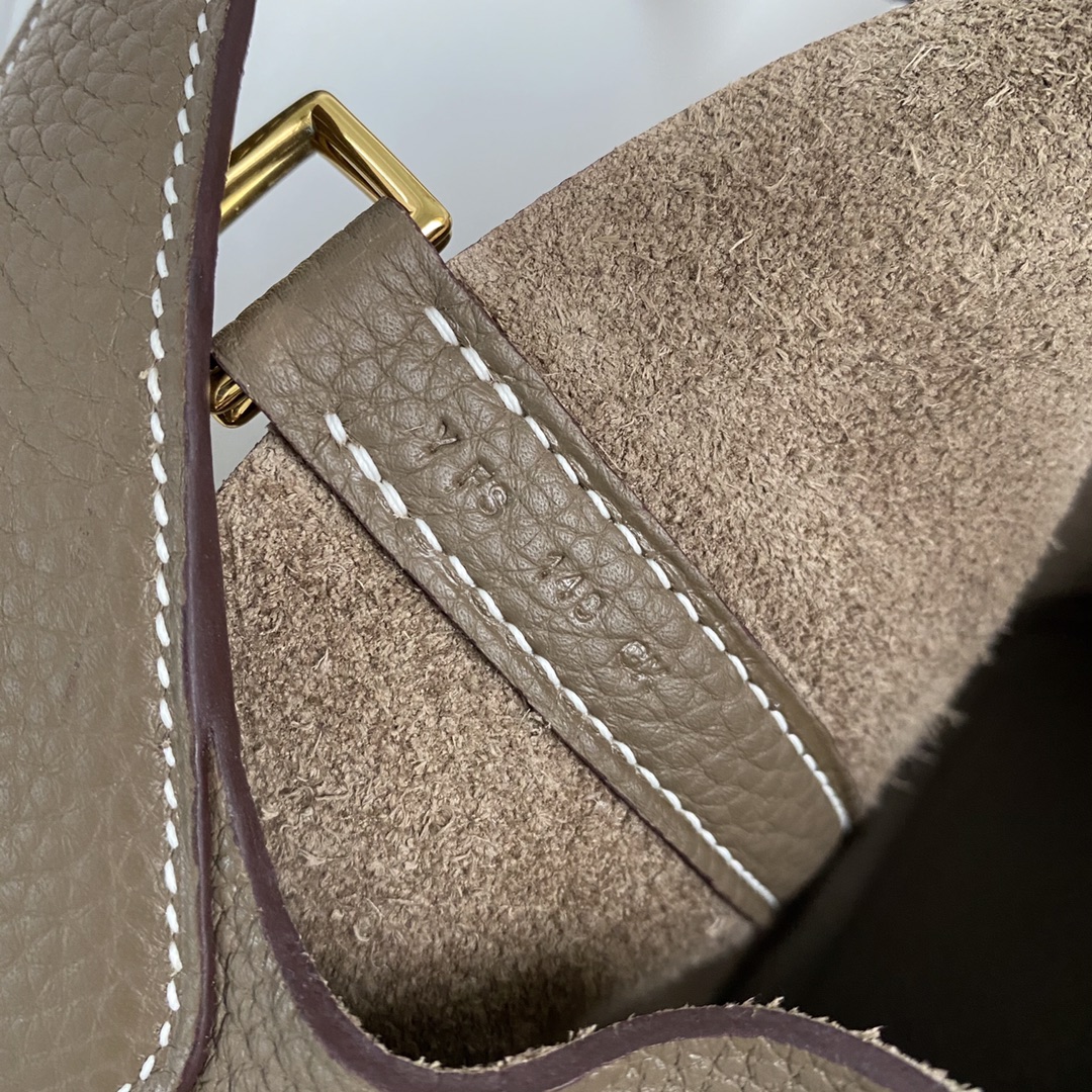 Hermes 18 Picotin