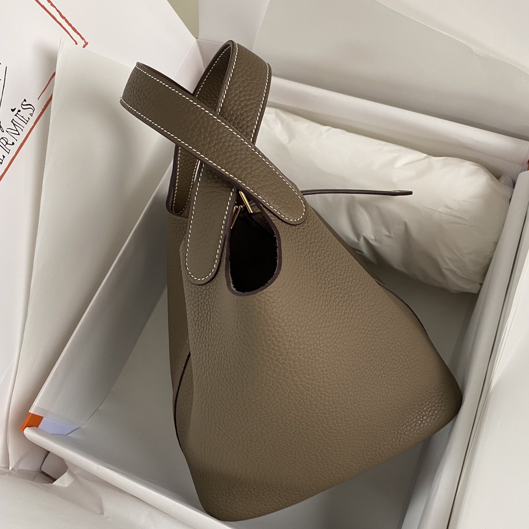 Hermes 18 Picotin