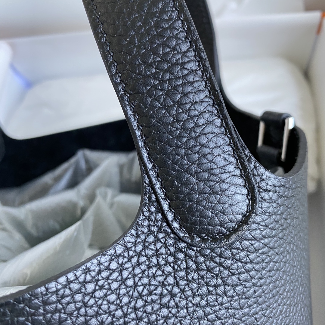 Hermes 18 Picotin