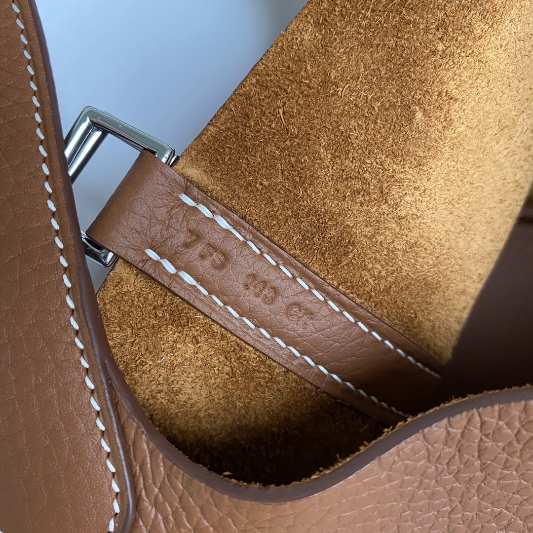 Hermes 18 Picotin