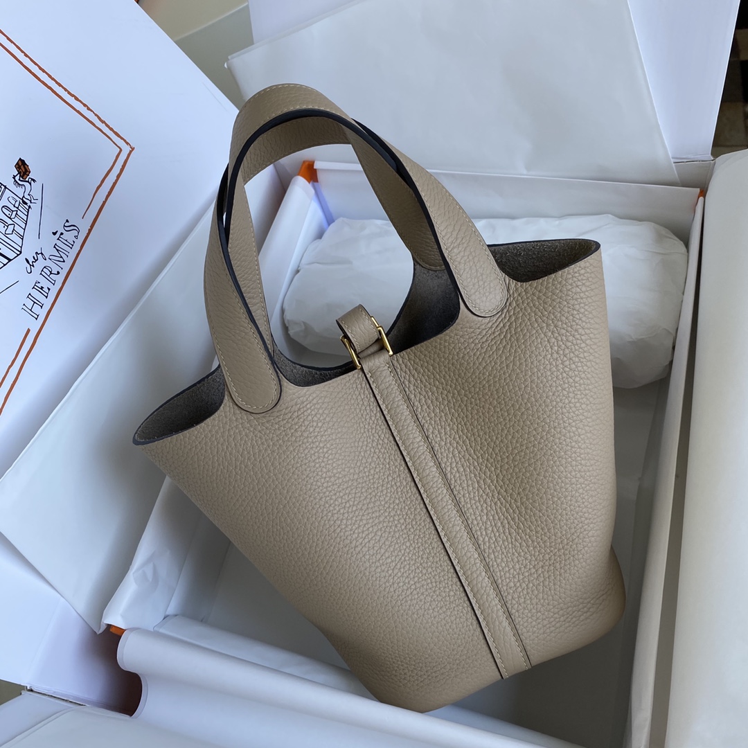 Hermes 18 Picotin