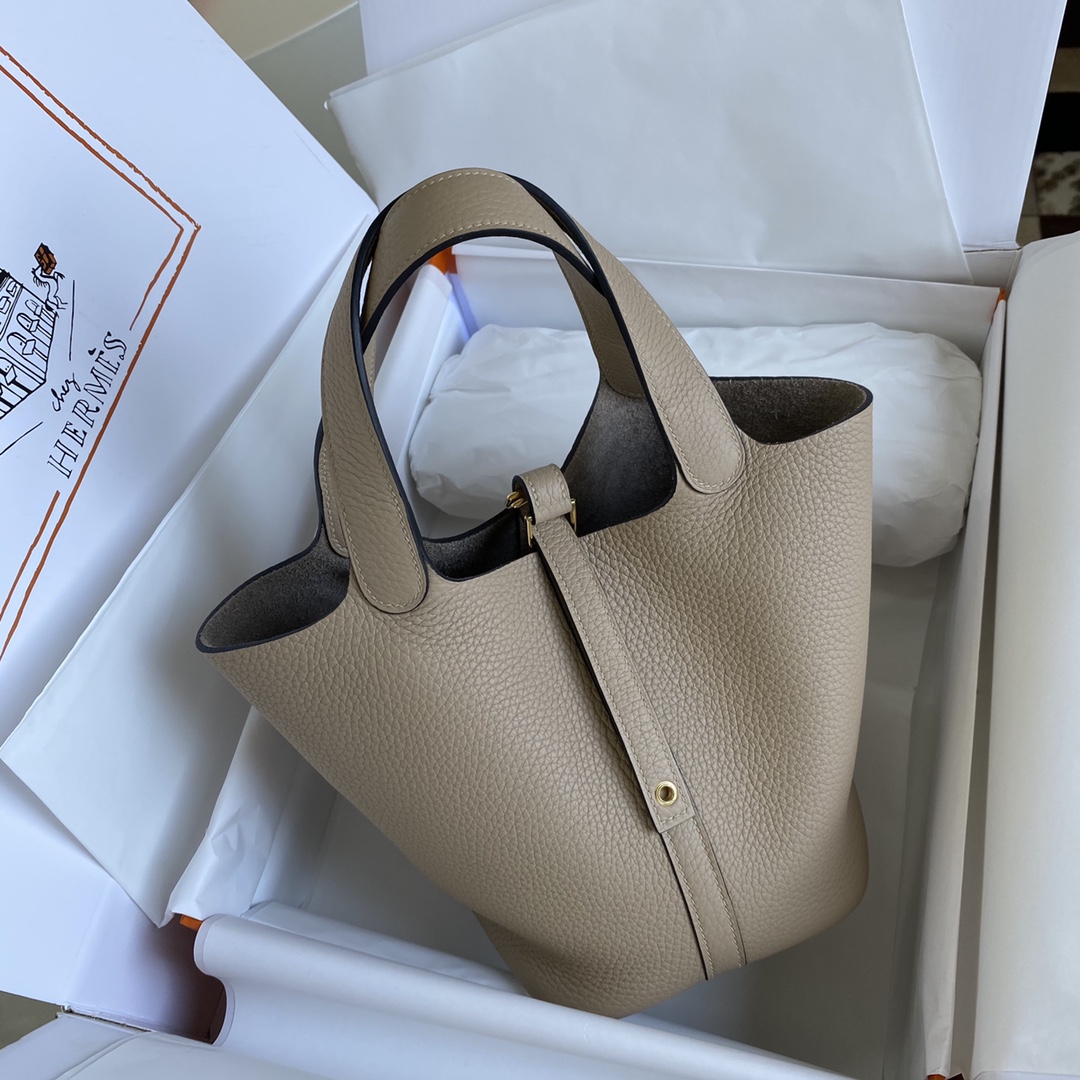 Hermes 18 Picotin