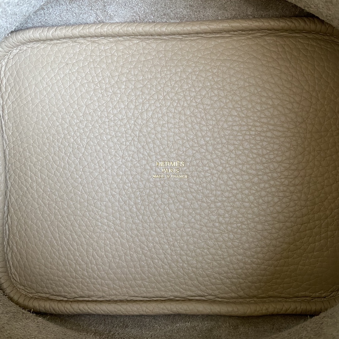 Hermes 18 Picotin