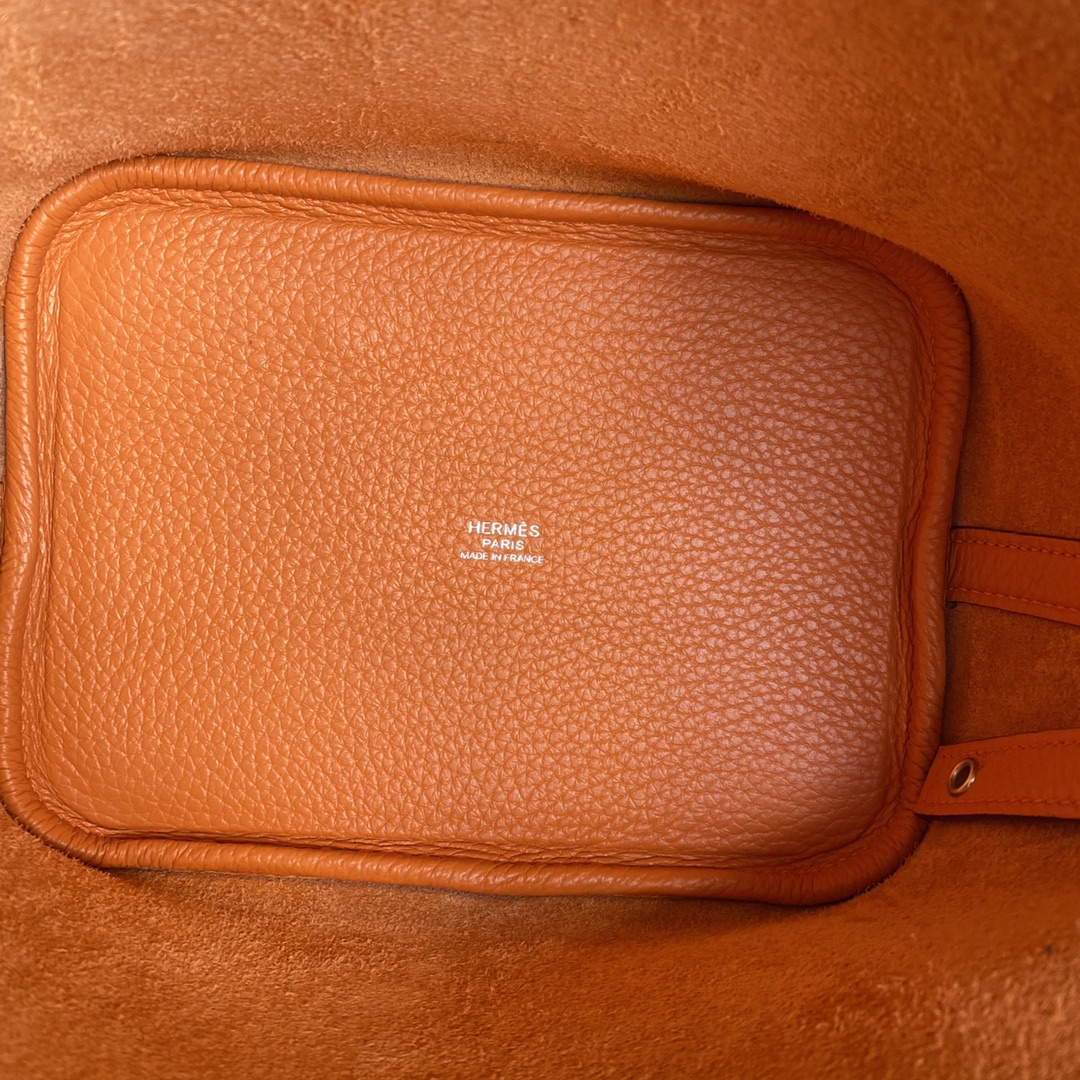 Hermes 18 Picotin