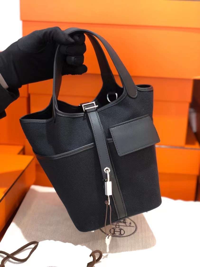 Hermes 18 Picotin