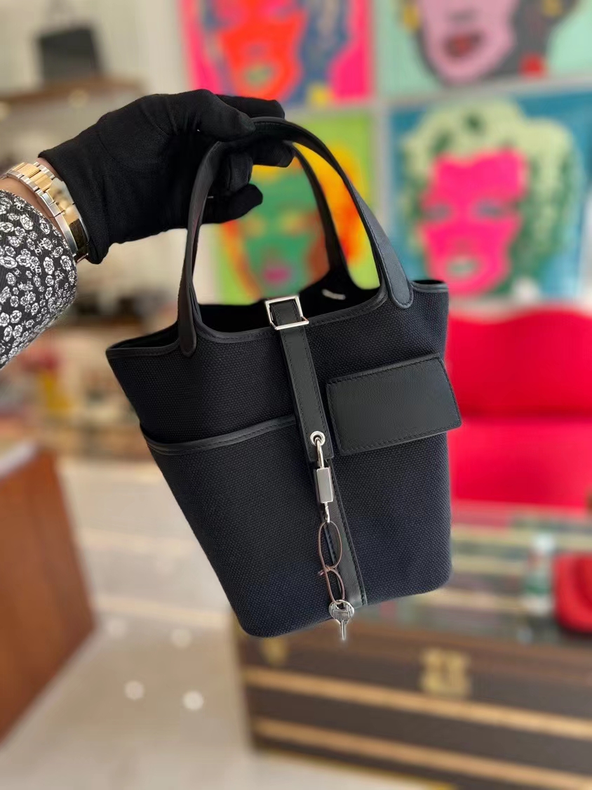 Hermes 18 Picotin