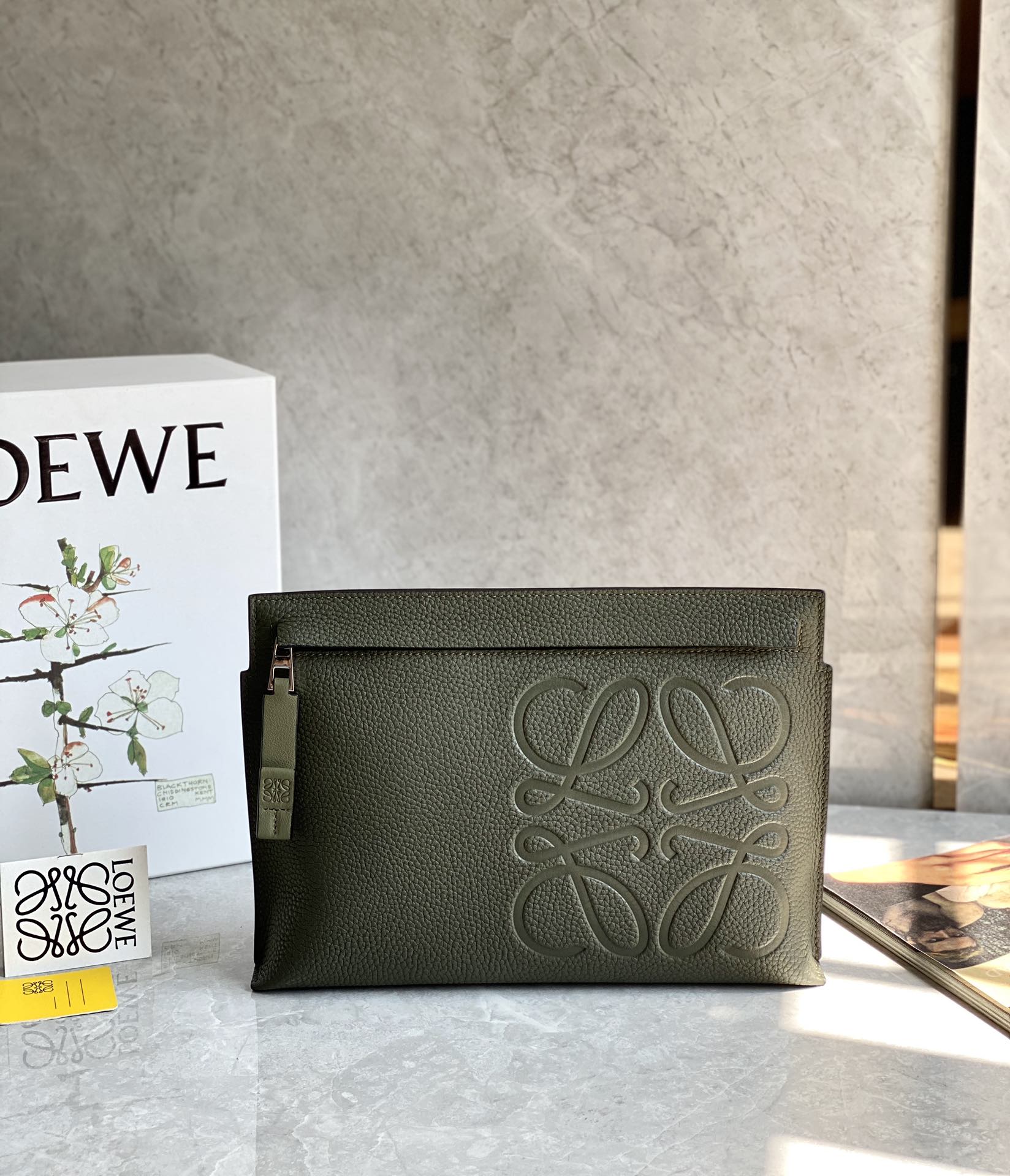 Lowee Pouch-29.5*20CM
