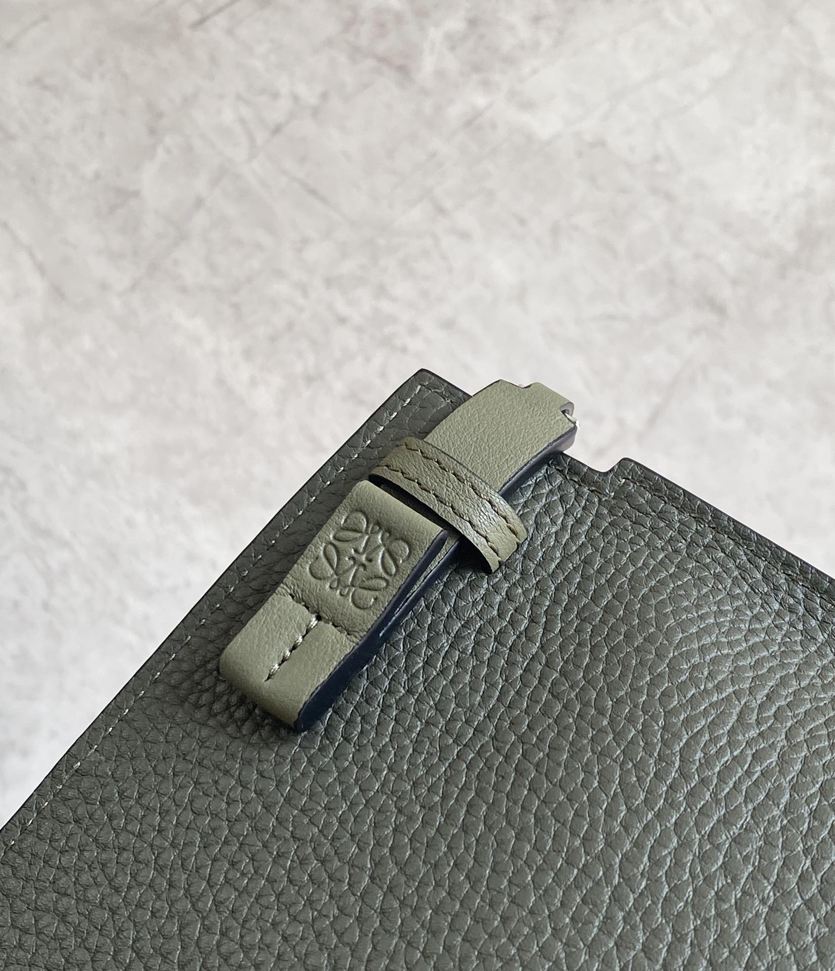 Lowee Pouch-29.5*20CM