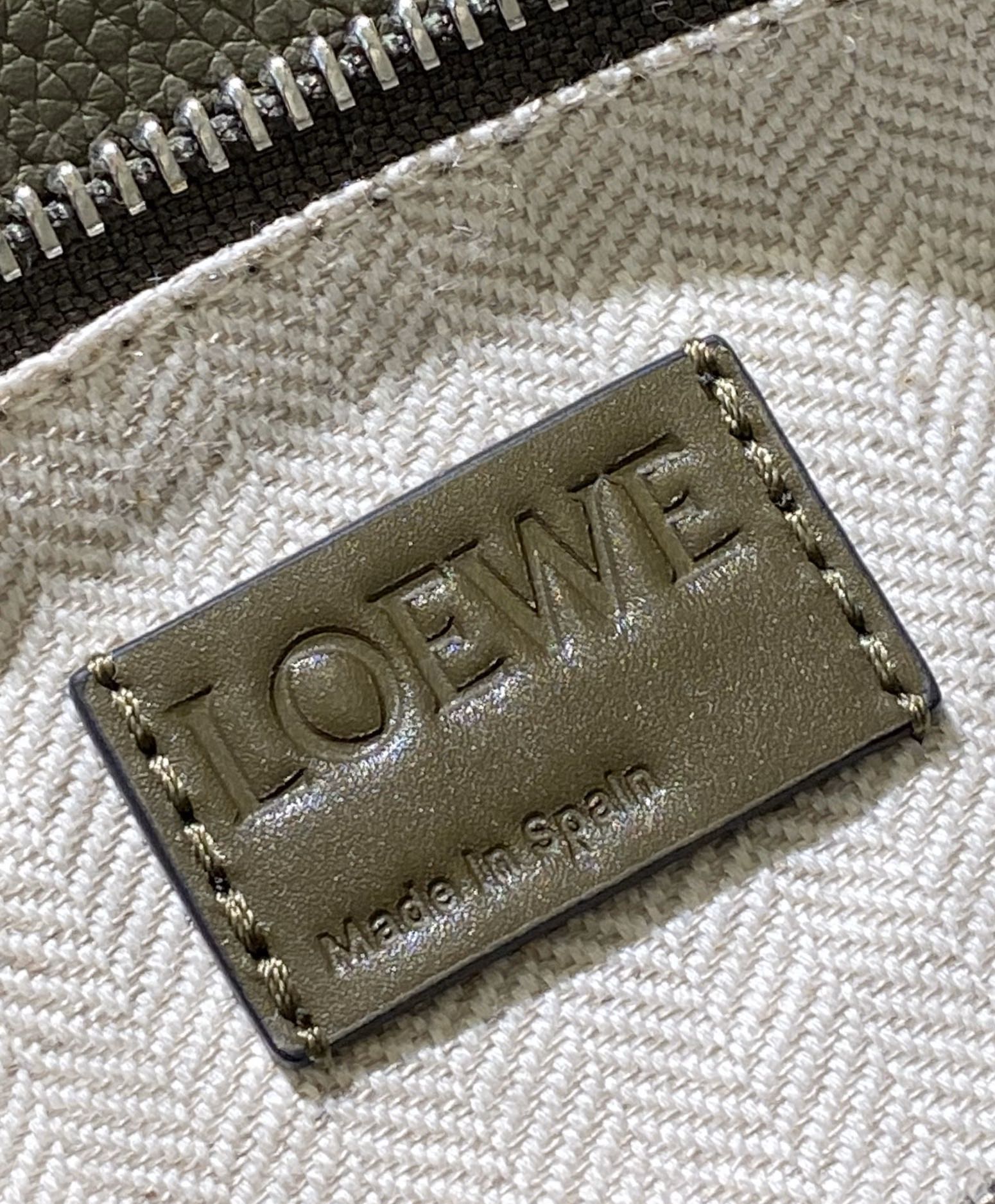 Lowee Puzzle Small Bag-24*10*14CM