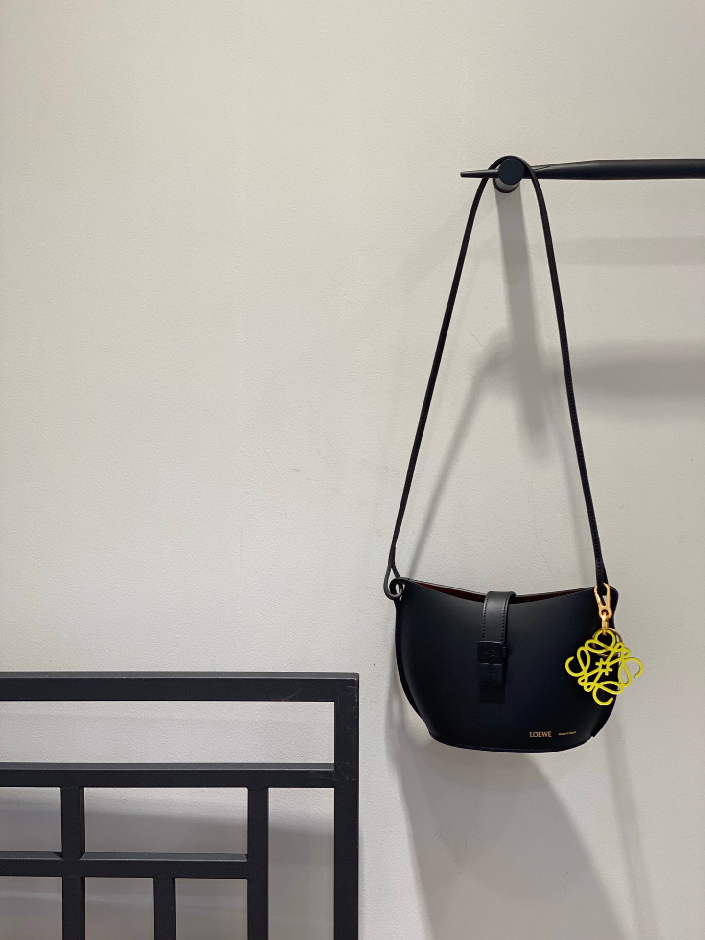 Lowee Moulded Bucket Bag-24*16*12CM