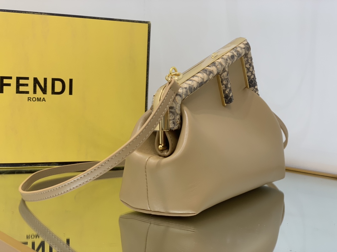 Fendi First Bag-26*9.5*18CM