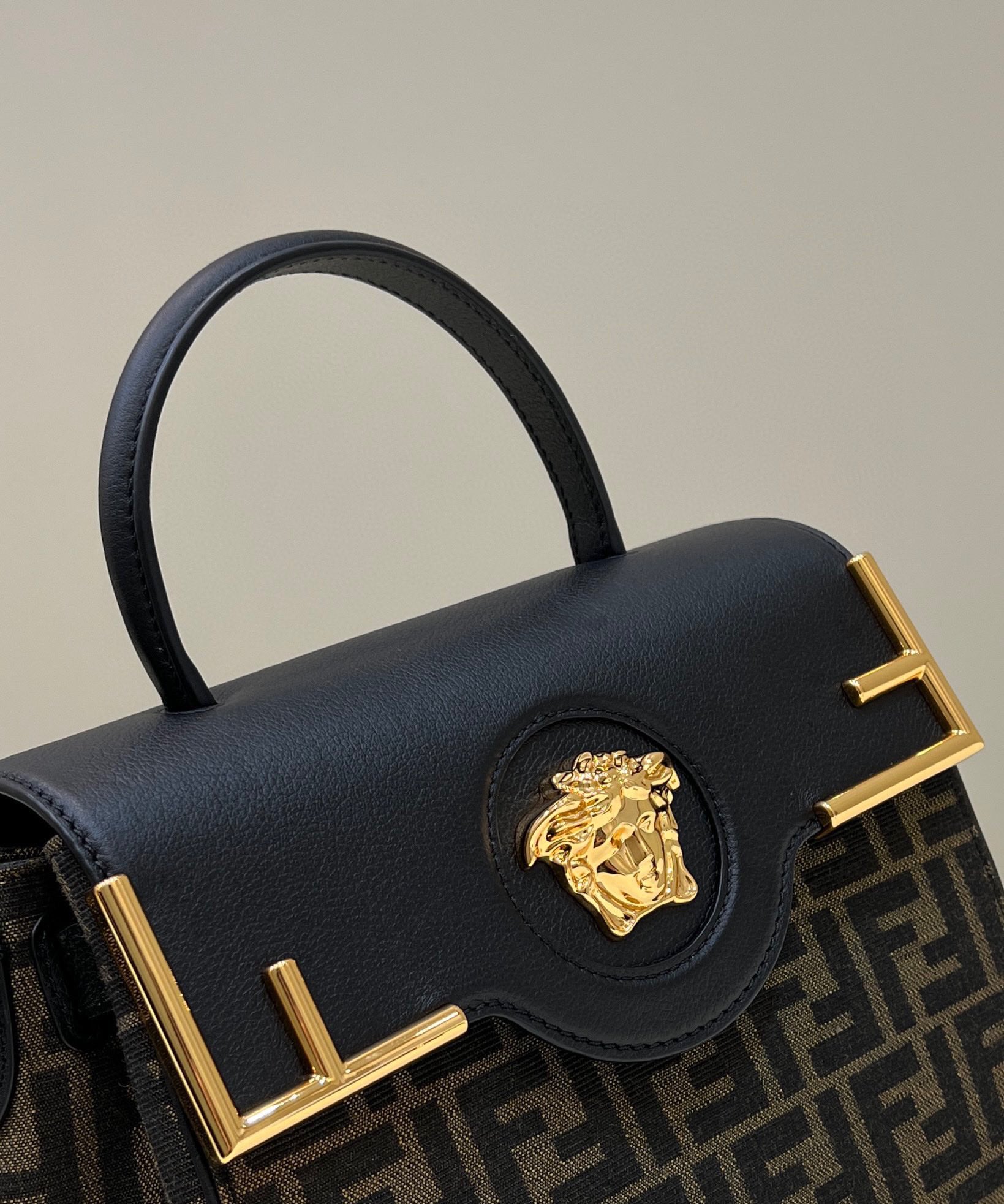Fendace Versace by Fendi Bag-25*15*22CM