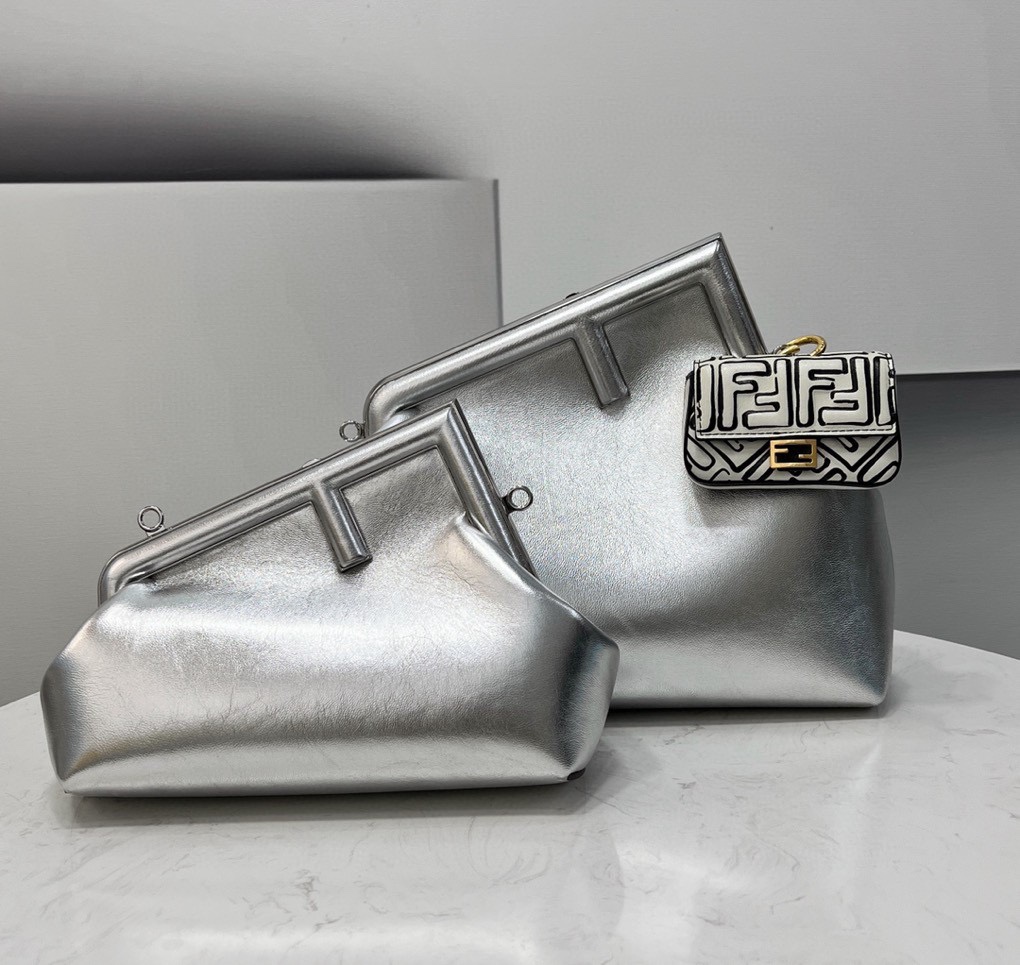 Fendi First Bag-26*18*9.5/32.5*23.5*15CM