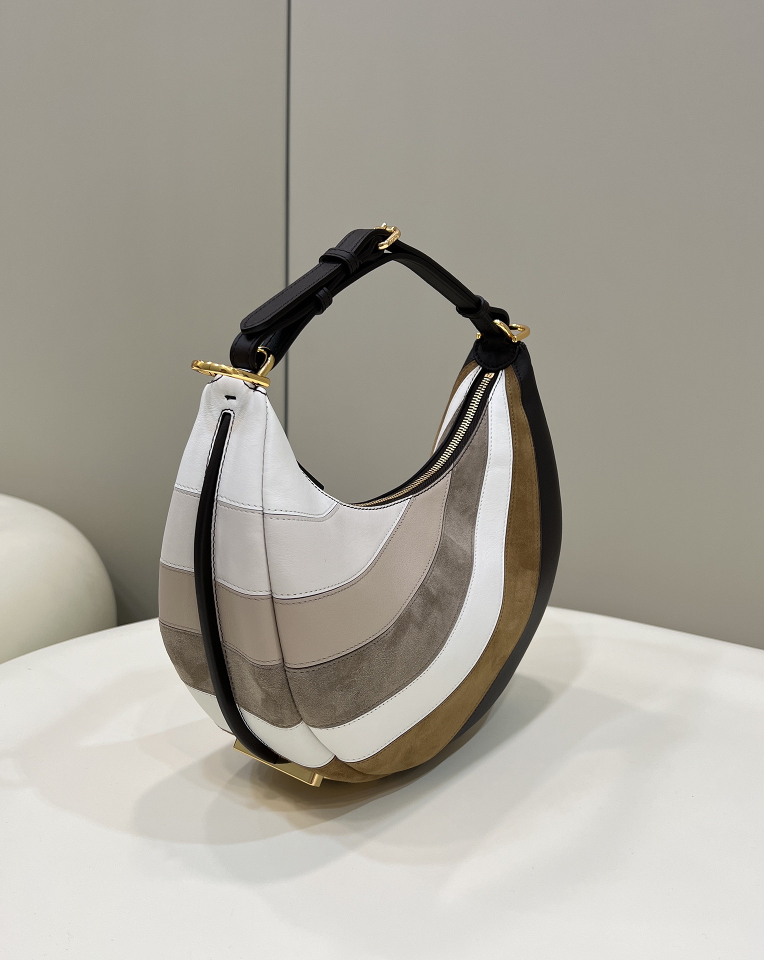Fendi Praphy-29×24.5x10CM