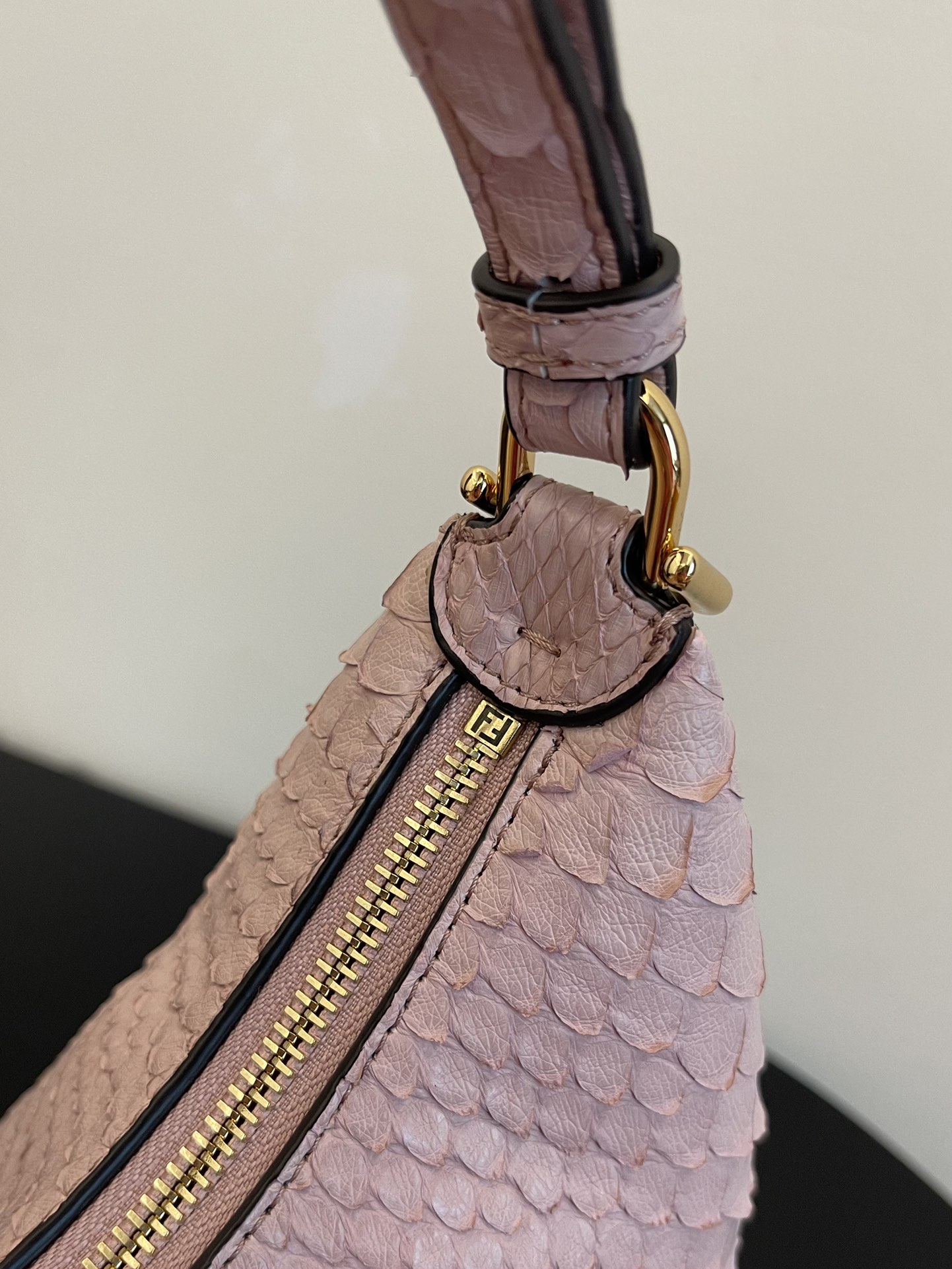 Fendi Praphy-29×24.5x10CM