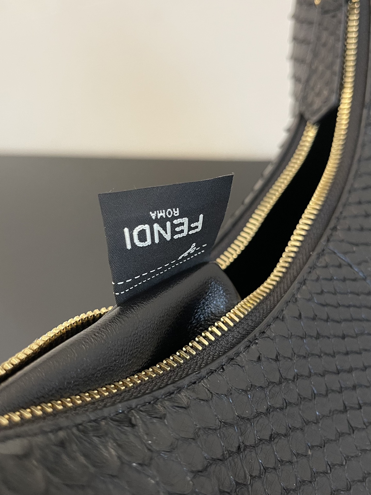 Fendi Praphy-29×24.5x10CM