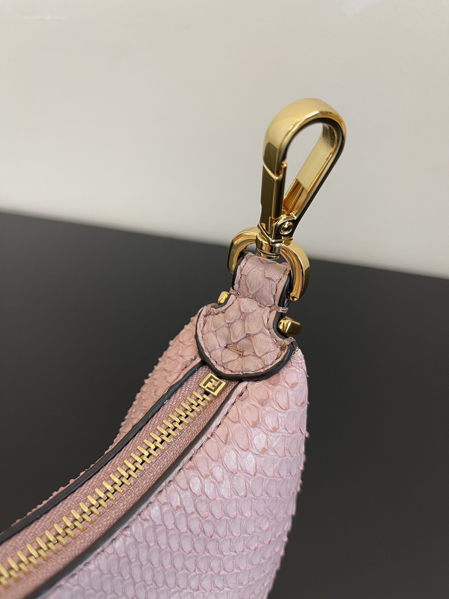 Fendi Praphy-16.5x14x5CM