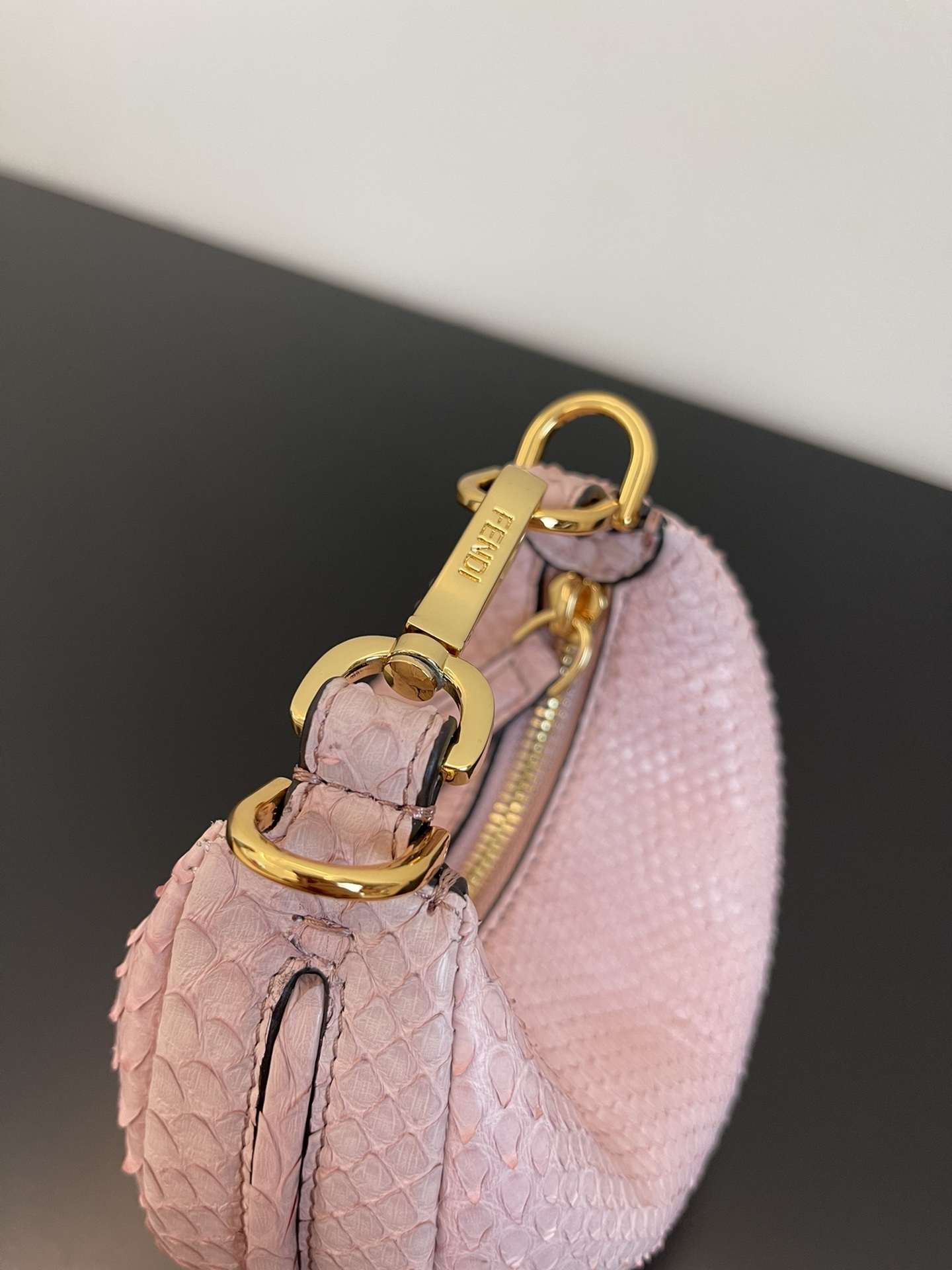 Fendi Praphy-16.5x14x5CM
