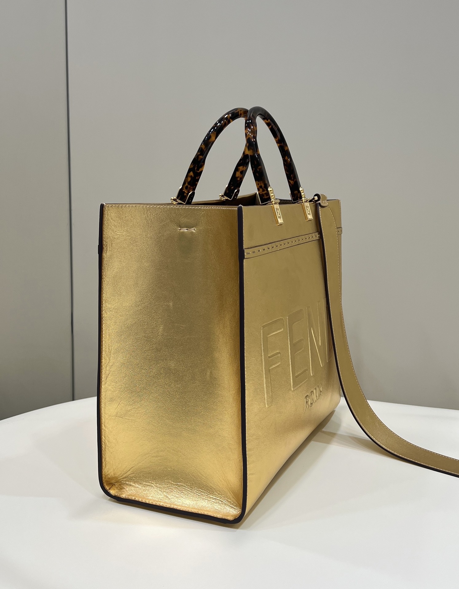 Fendi Tote-36*17*31CM