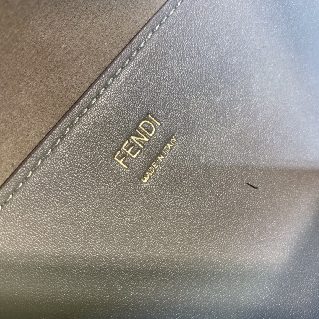 Fendi Tote-36*17*31CM