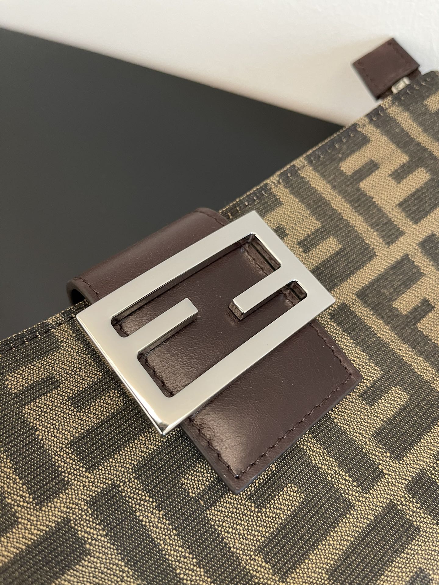 Fendi Vintage Handbags-28x12CM