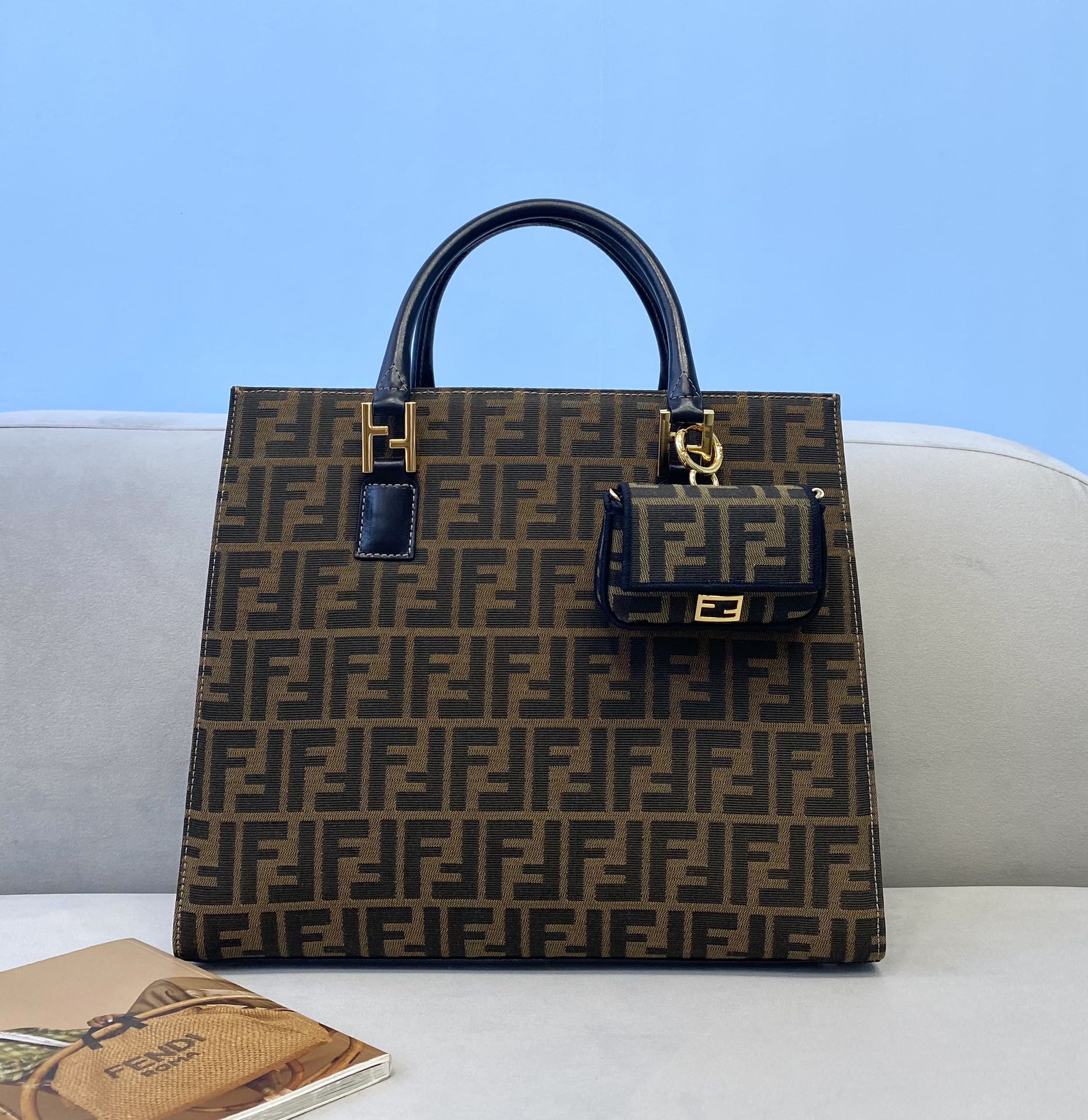 Fendi Vintage Handbags-35×12×30CM