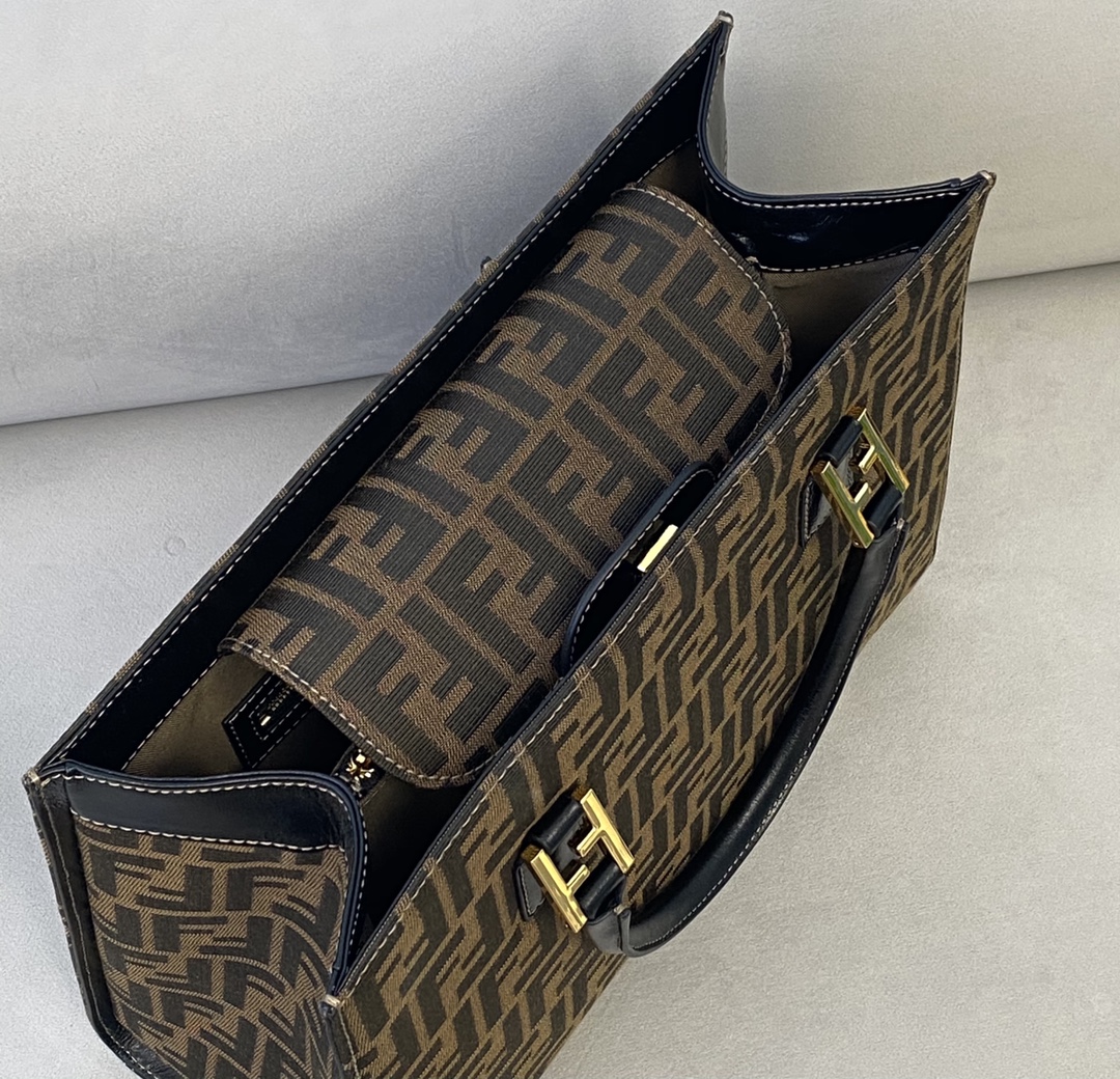 Fendi Vintage Handbags-35×12×30CM