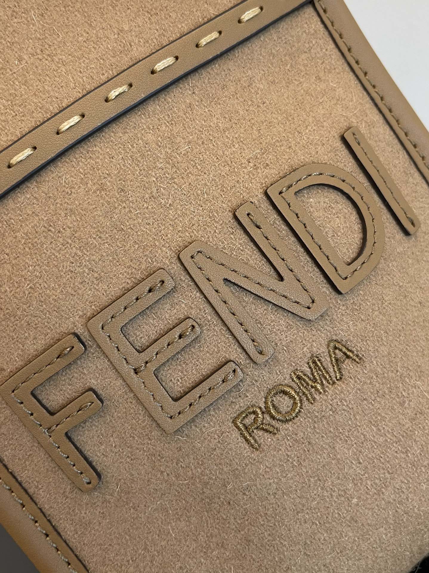 Fendi Vintage Mini Tote-13×6.5x18CM