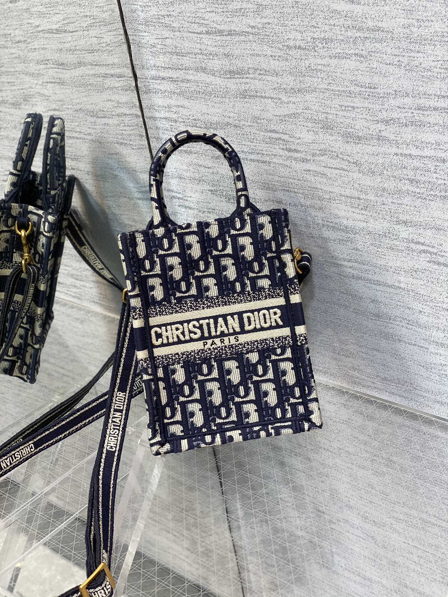 Diro Mini Book Tote-13.5*5*18CM