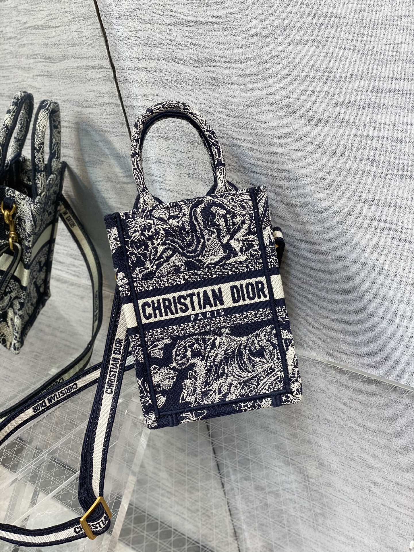 Diro Mini Book Tote-13.5*5*18CM