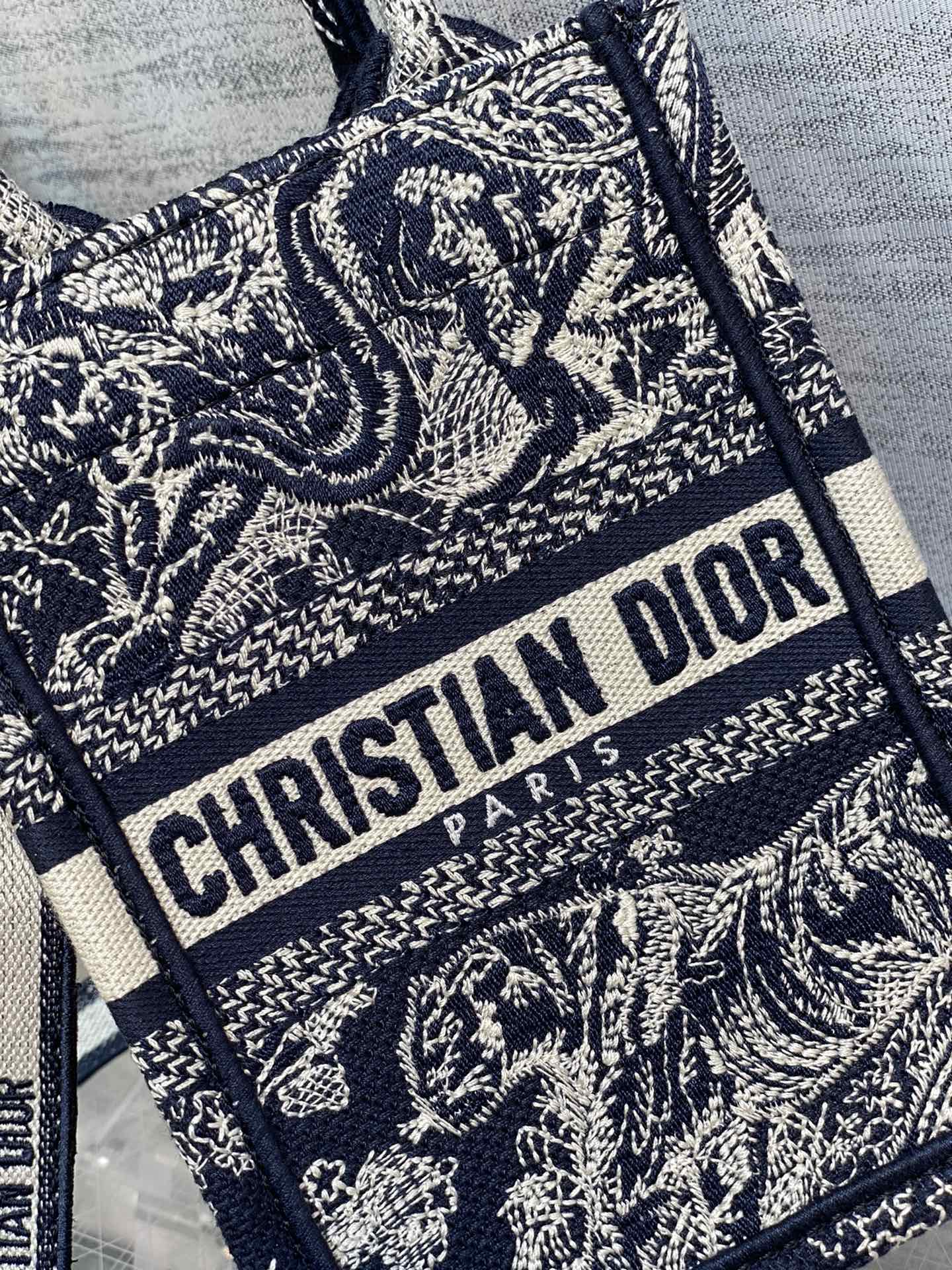 Diro Mini Book Tote-13.5*5*18CM