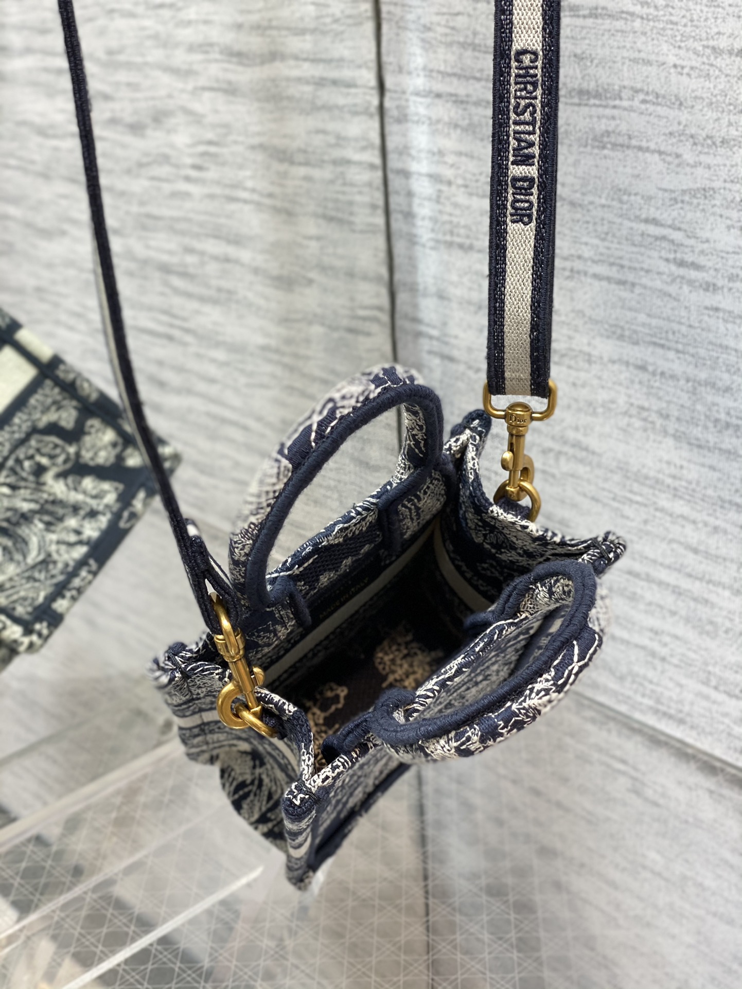 Diro Mini Book Tote-13.5*5*18CM