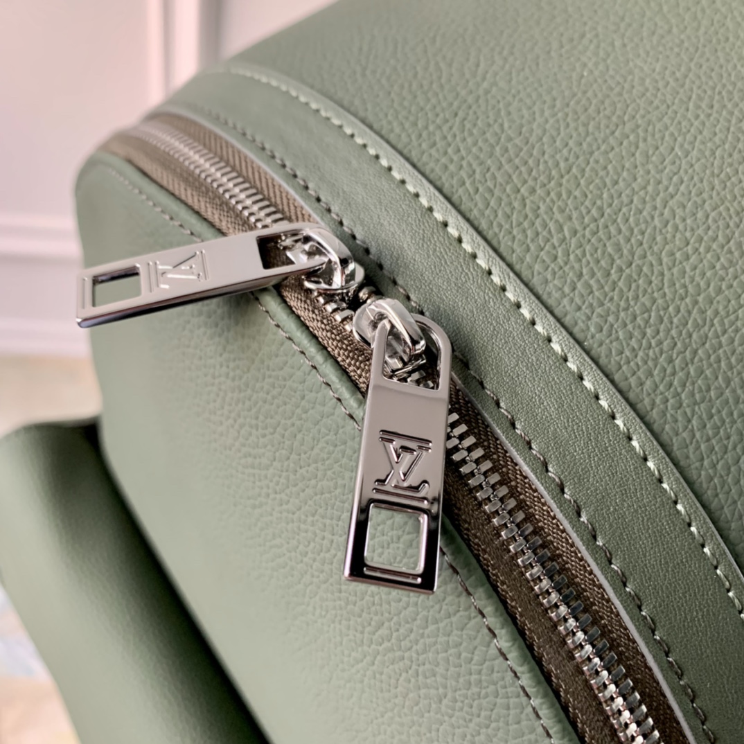 Louis Vuitton Aerogram Backpack M57079-43*30*14CM