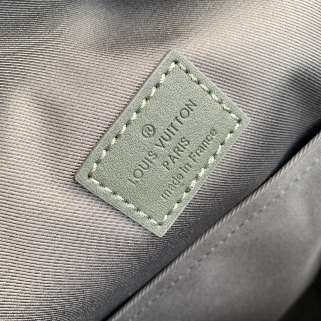 Louis Vuitton Aerogram Backpack M57079-43*30*14CM