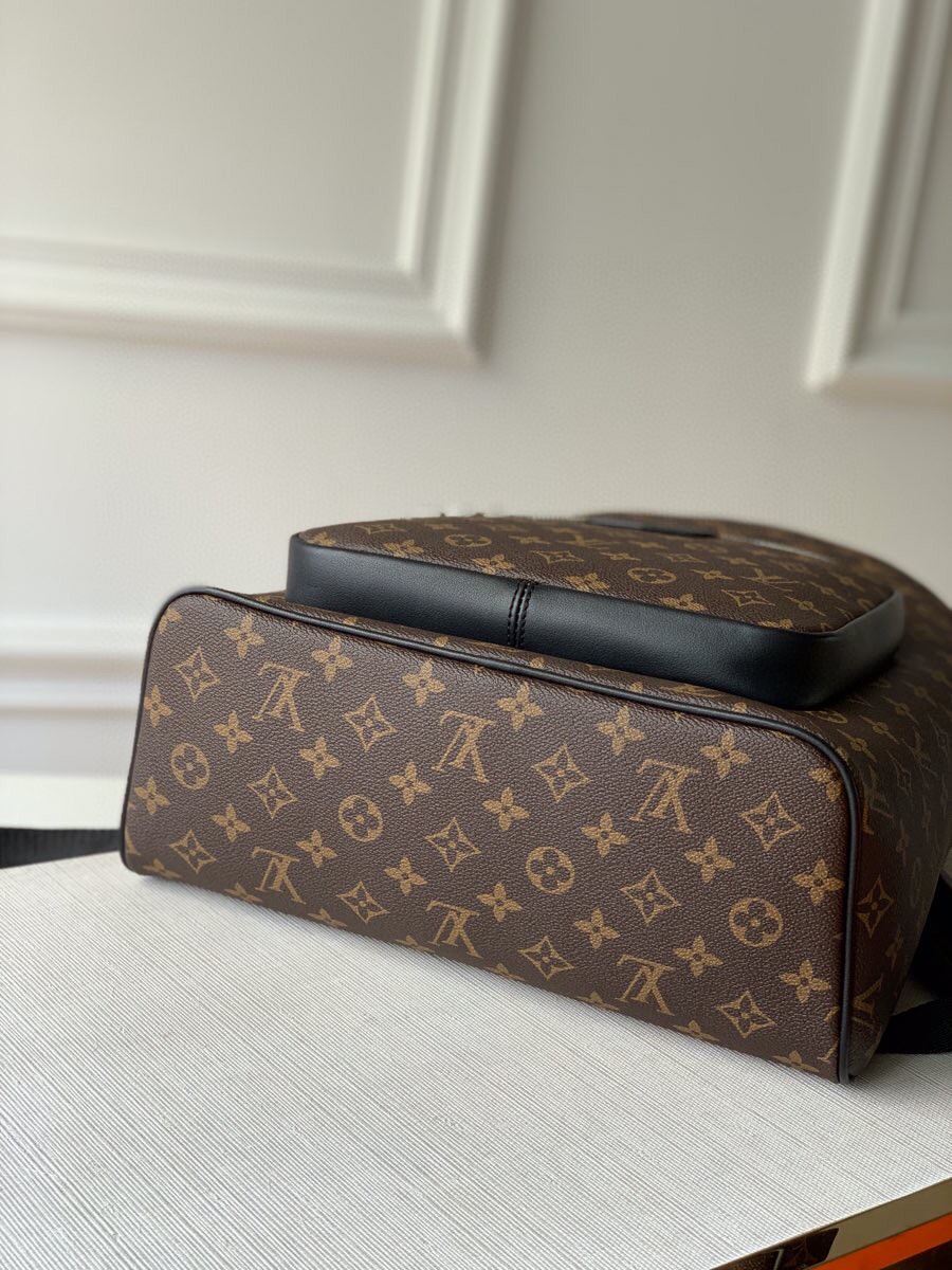 Louis Vuitton Josh Backpack-32*40*13CM