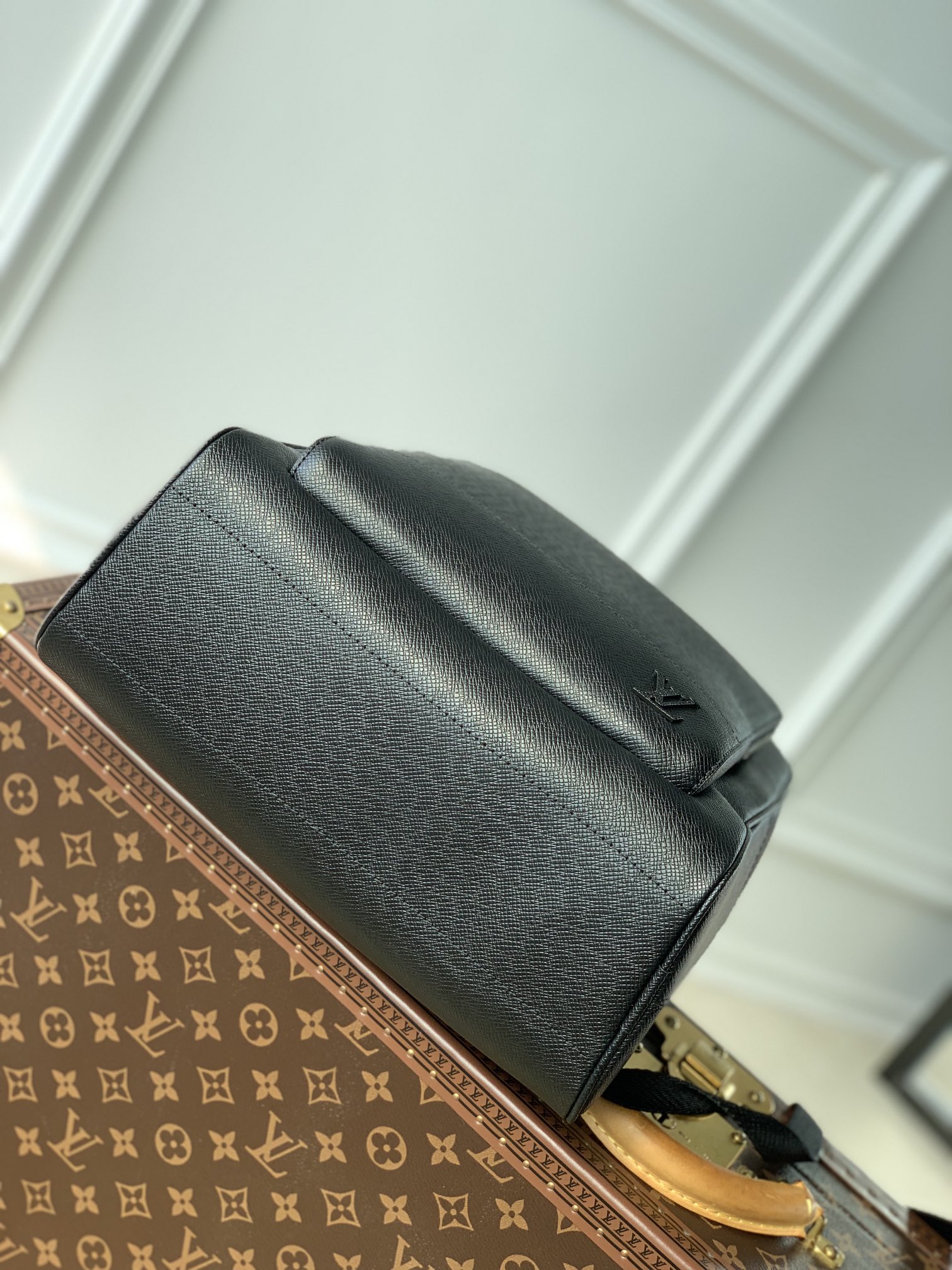 Louis Vuitton Adrian M30857 Backpack-31*39*14CM