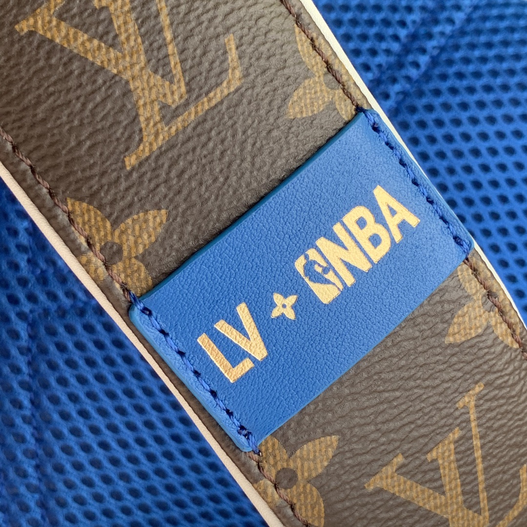 Louis Vuitton Backpack M85146-32*40*13CM