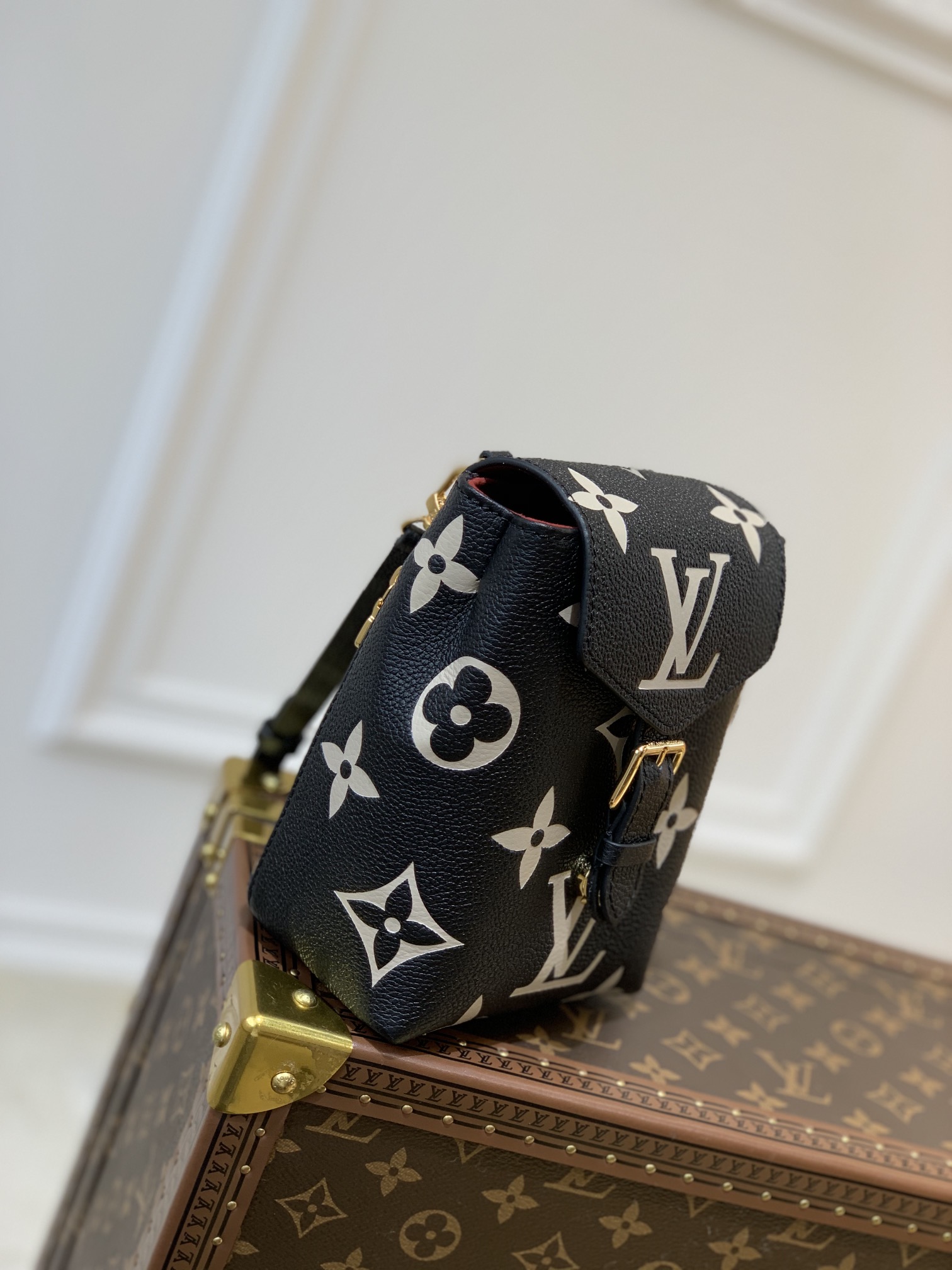Louis Vuitton By The Pool Backpack M80738-13*19*8CM